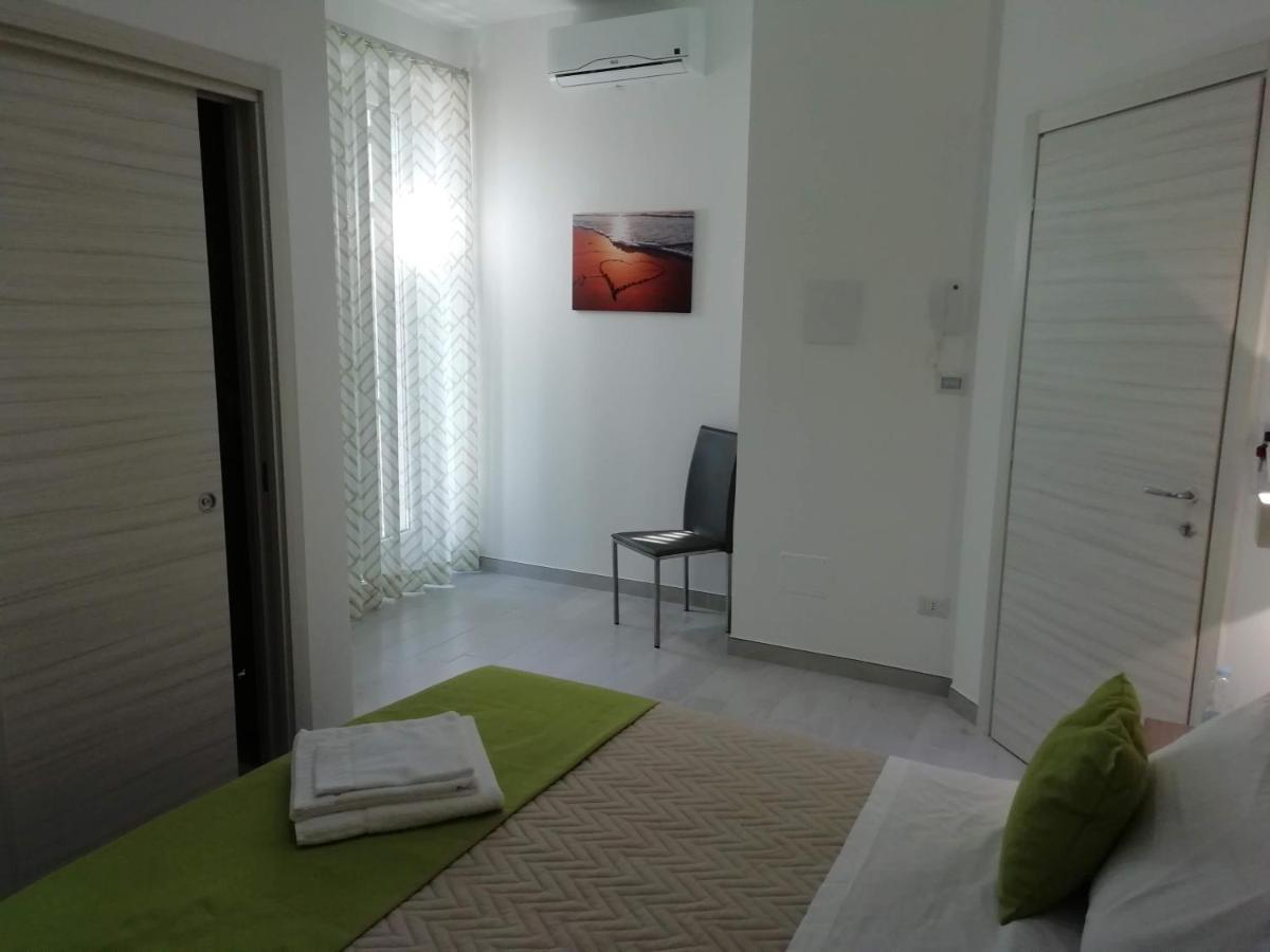 Flamingo Rooms Margherita di Savoia Kültér fotó