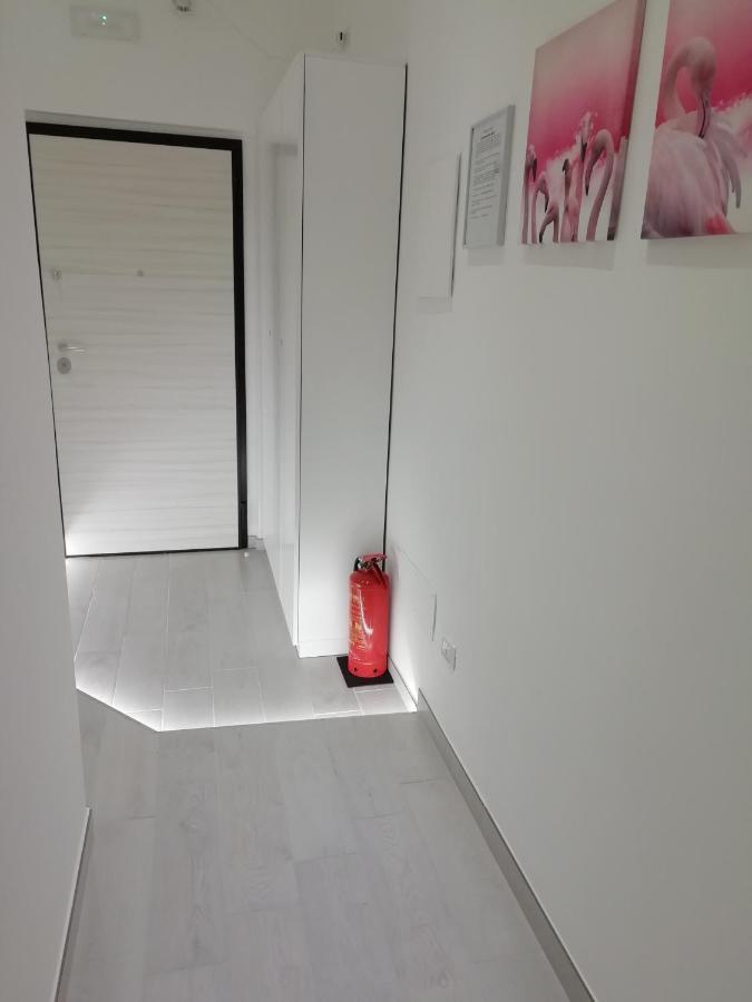 Flamingo Rooms Margherita di Savoia Kültér fotó